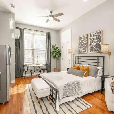 Findlay Market Suite 1 - For 2