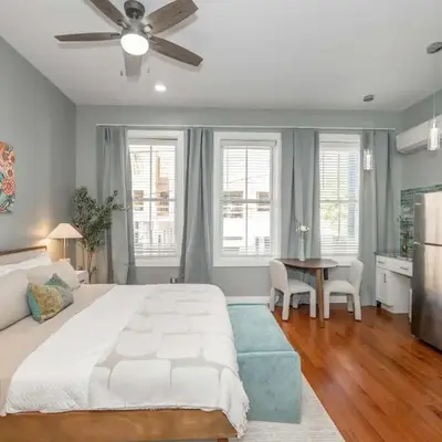 Findlay Market Suite 2 - For 2