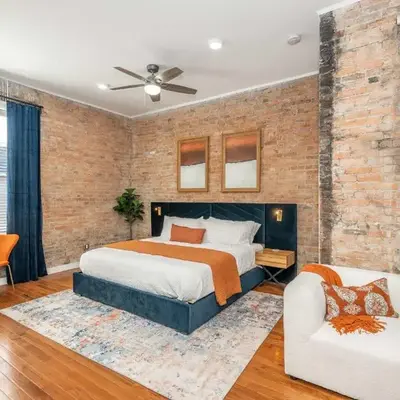 Findlay Market Suite 3 - For 2