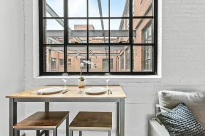 Gallery image of Loft-Style Studio l DT Cleveland l Parking l Café in Cleveland