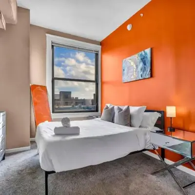 1Br in Heart of Downtown