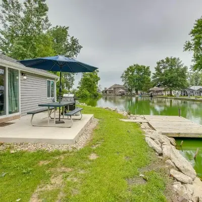 Grand Lake Cabin with Private Dock in St Marys!