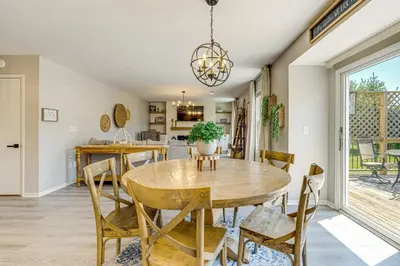 Gallery image of Stay and Play in Lewis Center Home with Spacious Deck in Lewis Center