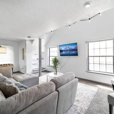 Collins Avenue Duplex – 2 Homes