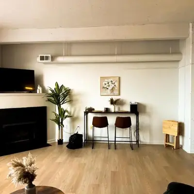 Charming 2 Bedroom Loft