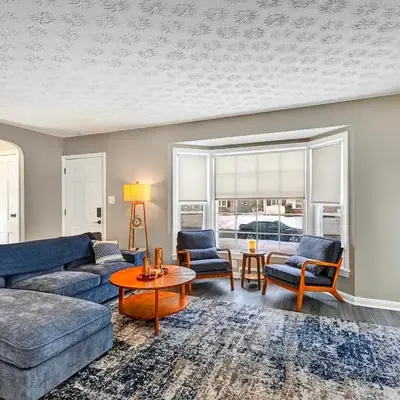 South Euclid 3BR Cozy Winter Escape