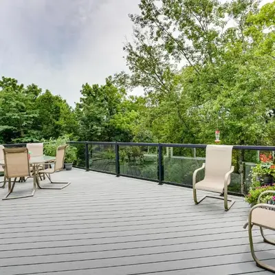 4 Mi to Dtwn Ohio River Valley Home with Deck!