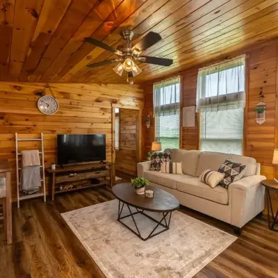 Rustic Mt Sterling Cabin2 Near Downtown Pets OK