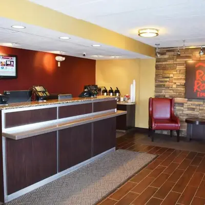 Red Roof Inn St Clairsville - Wheeling West