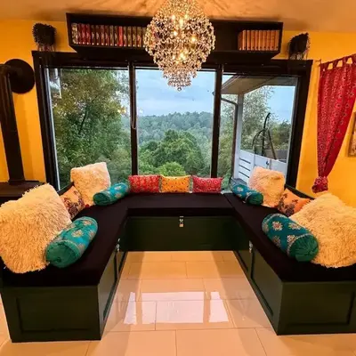 Buddhas Little Cabin! 1 min from Palace of Gold