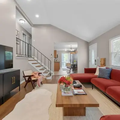 Spacious 5BR Firepit with Deck Near OSU and More