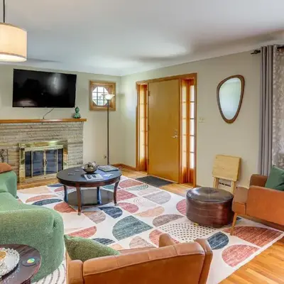 Less Than 1 Mi to Dtwn Tiffin Home with Outdoor Space!