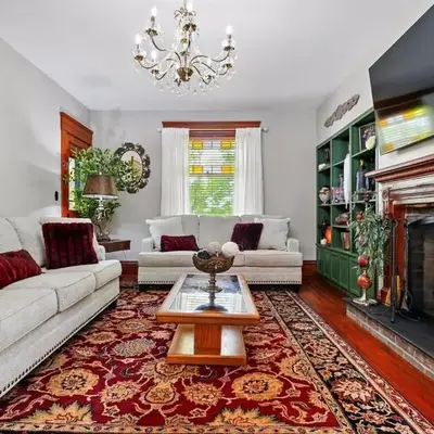 The Victorian House