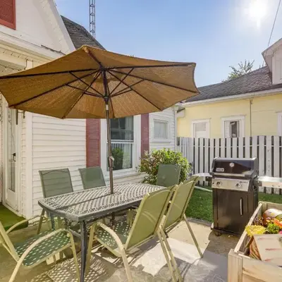 Walkable Group Getaway with Bikes in West Liberty!