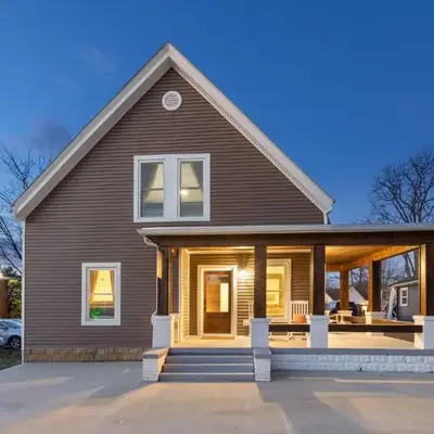 The Luxe/Pickleball/Basketball/ Hot Tub/Horse Park