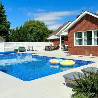 Country Comfort with Pool Family & Groups