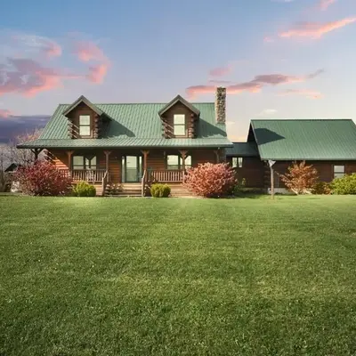 Sprinkle Bottom Lodge- 12 Acre Cabin