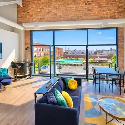 Downtown Sleeps 8 By Cedar Point & Sports Force!