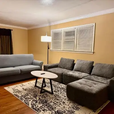 Cozy house for small or big group in Bridgeport WV