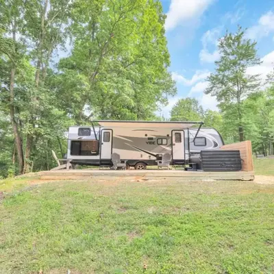 Chestnut Camper