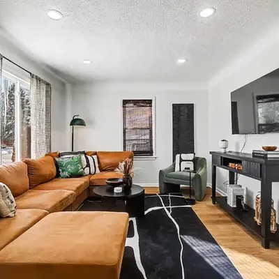 Comfortable 3BR home with workspace & parking