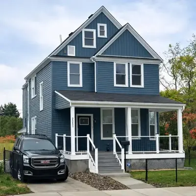 Modern Loft 4 - 5 Min Walk to Cleveland Clinic