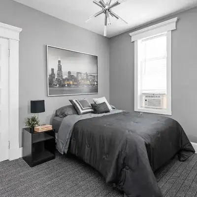 Stylish New Castle Escape with Garage and by Parks-Family Friendly