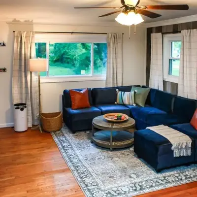 Alice Rocks - Pet Friendly
