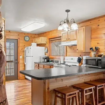 Beary Cozy- No Pet Fee