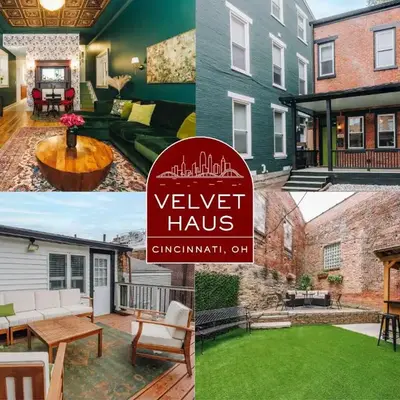 Velvet Haus Downtown 3rd Floor Deck Backyard