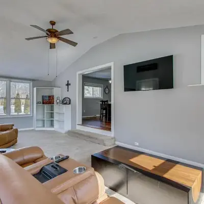Peaceful Retreat with Private Hot Tub in New Albany