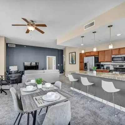 Luxury Condo w/ Lake Views! Center of Downtown
