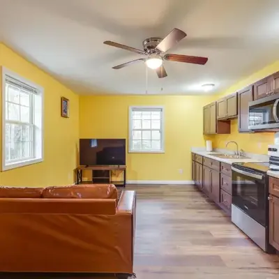 Downtown Ashland Gateway! Apt with Comforts of Home