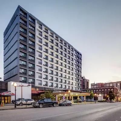 DoubleTree by Hilton Huntington
