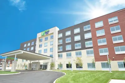 an exterior view of a hotel at Holiday Inn Express & Suites Toledo West by IHG in Toledo