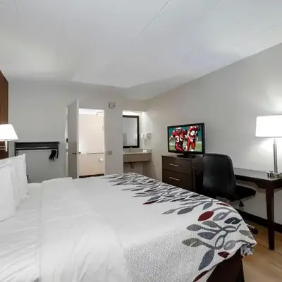 Red Roof Inn Cleveland - Medina