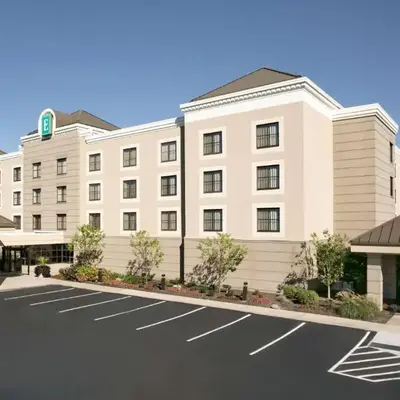 Embassy Suites Cleveland - Beachwood