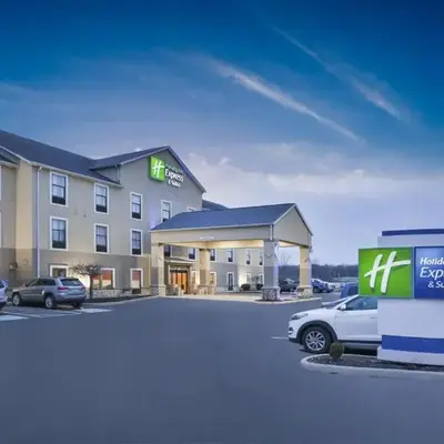 Holiday Inn Express Hotel & Suites Circleville by IHG