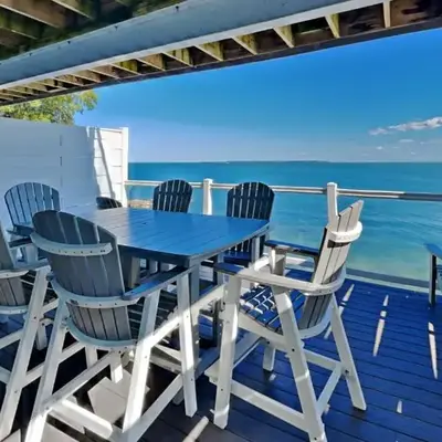 Put-in-Bay Waterfront Condo #109