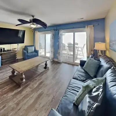 Put-in-Bay Waterfront Condo #208
