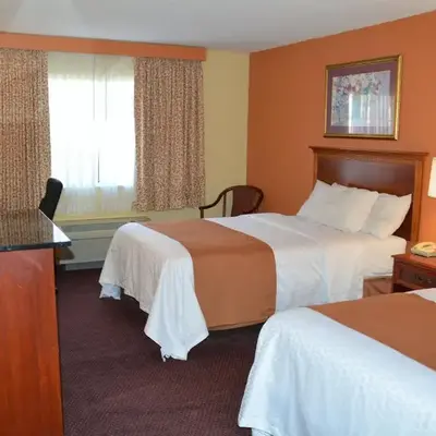 Columbus Grand Hotel & Banquet Center