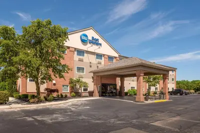 a rendering of a hotel with a parking lot at Best Western Hilliard Inn & Suites in Hilliard