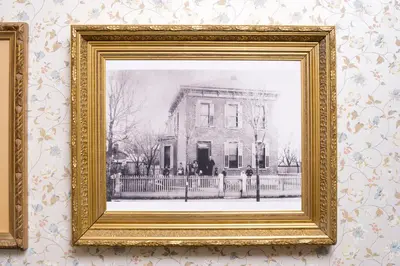 a black and white picture of the white house at Historic Sion Bass Guest House in Fort Wayne