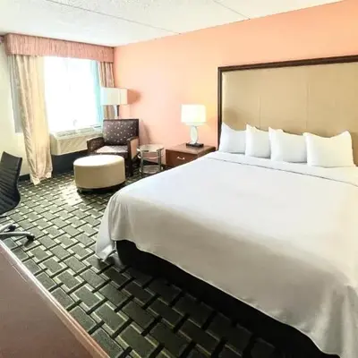 Fairbridge Hotel Cleveland East