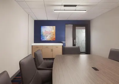 a conference room with a wooden table and chairs at Hampton Inn & Suites Cleveland-Mentor in Mentor