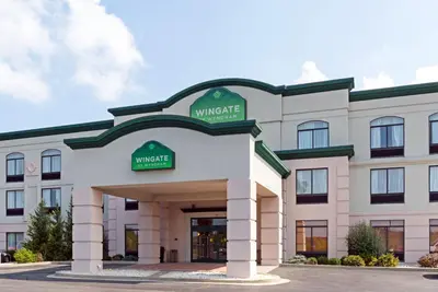 a rendering of the front of a hotel at Wingate by Wyndham Erlanger - Florence - Cincinnati South in Erlanger