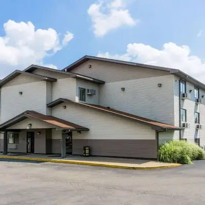 Super 8 by Wyndham Zanesville