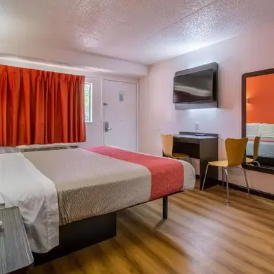 Motel 6-Ashland