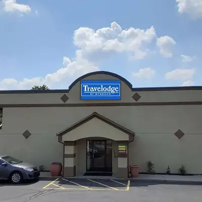 Travelodge by Wyndham Richmond IN