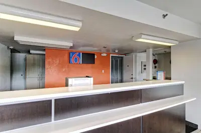 a kitchen with a counter in a building at Motel 6-Amherst, OH - Cleveland West - Lorain in Amherst